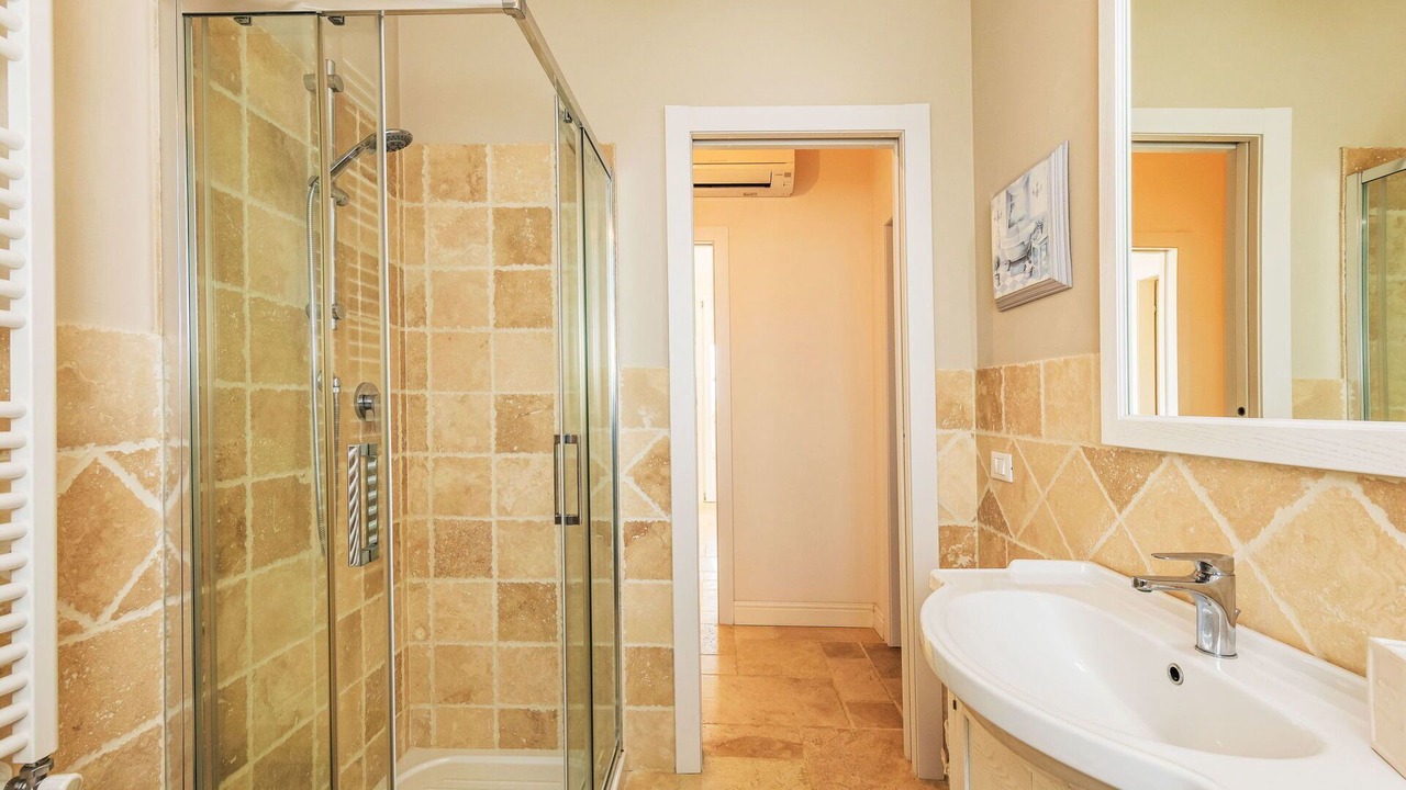 Photo of Bathroom in Bibbona