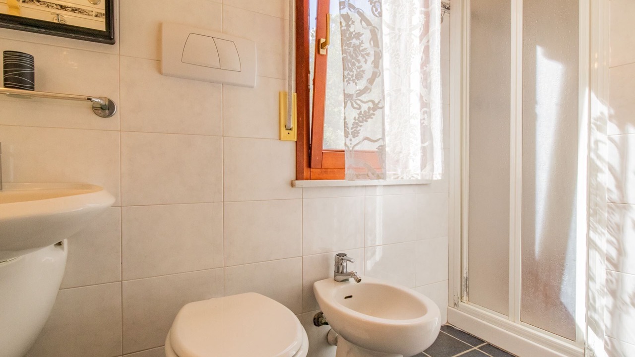Photo of Bathroom in Procchio