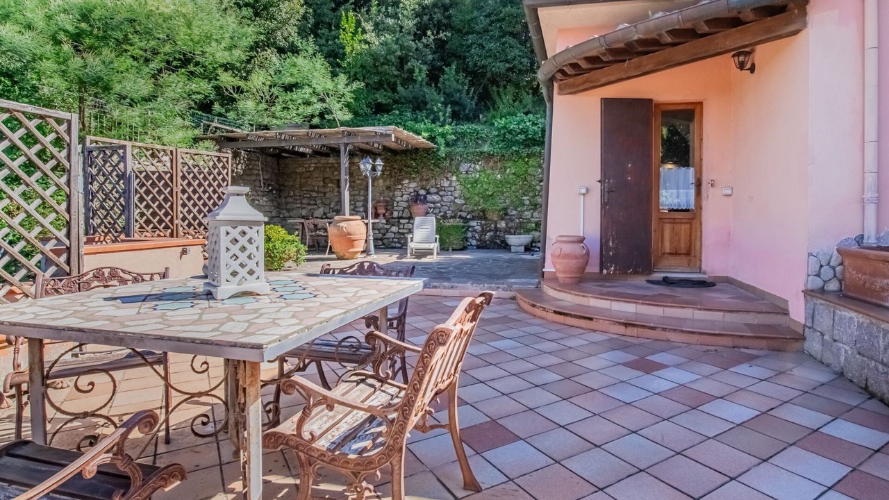 Photo of Outdoor in Procchio