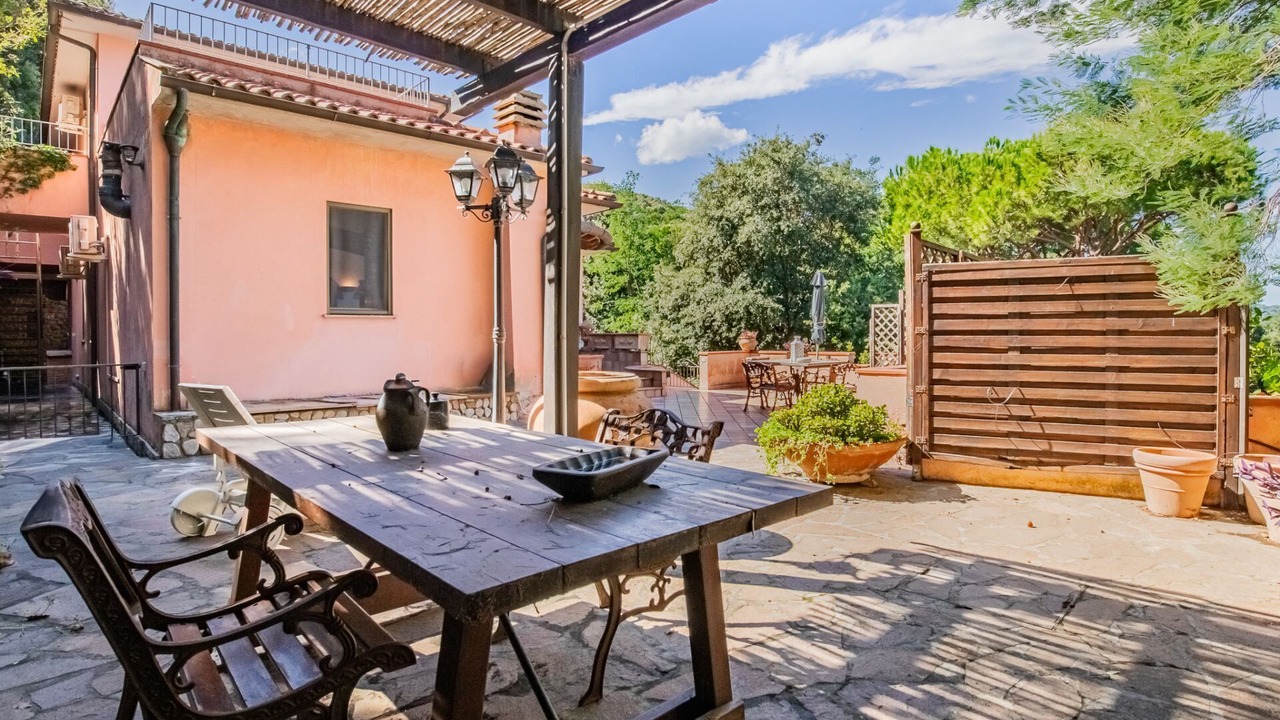 Photo of Outdoor in Procchio