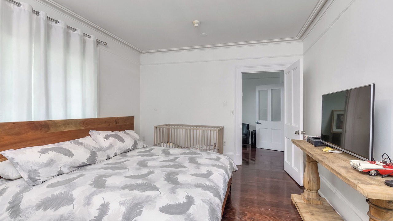 Photo of Bedroom in Quartier des Spectacles
