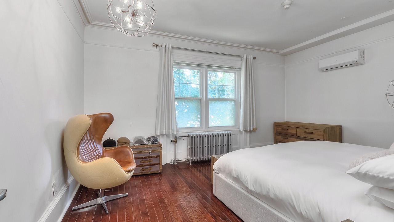 Photo of Bedroom in Quartier des Spectacles