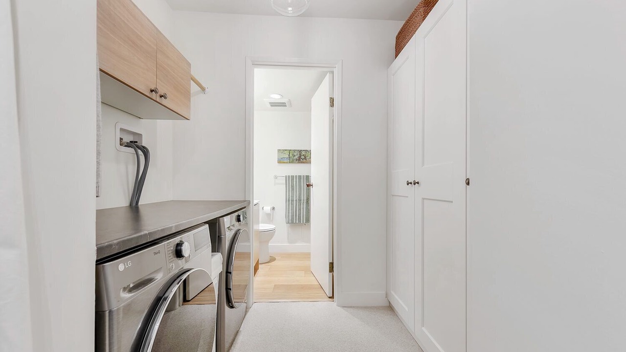 Photo of Bathroom in Arbutus Ridge
