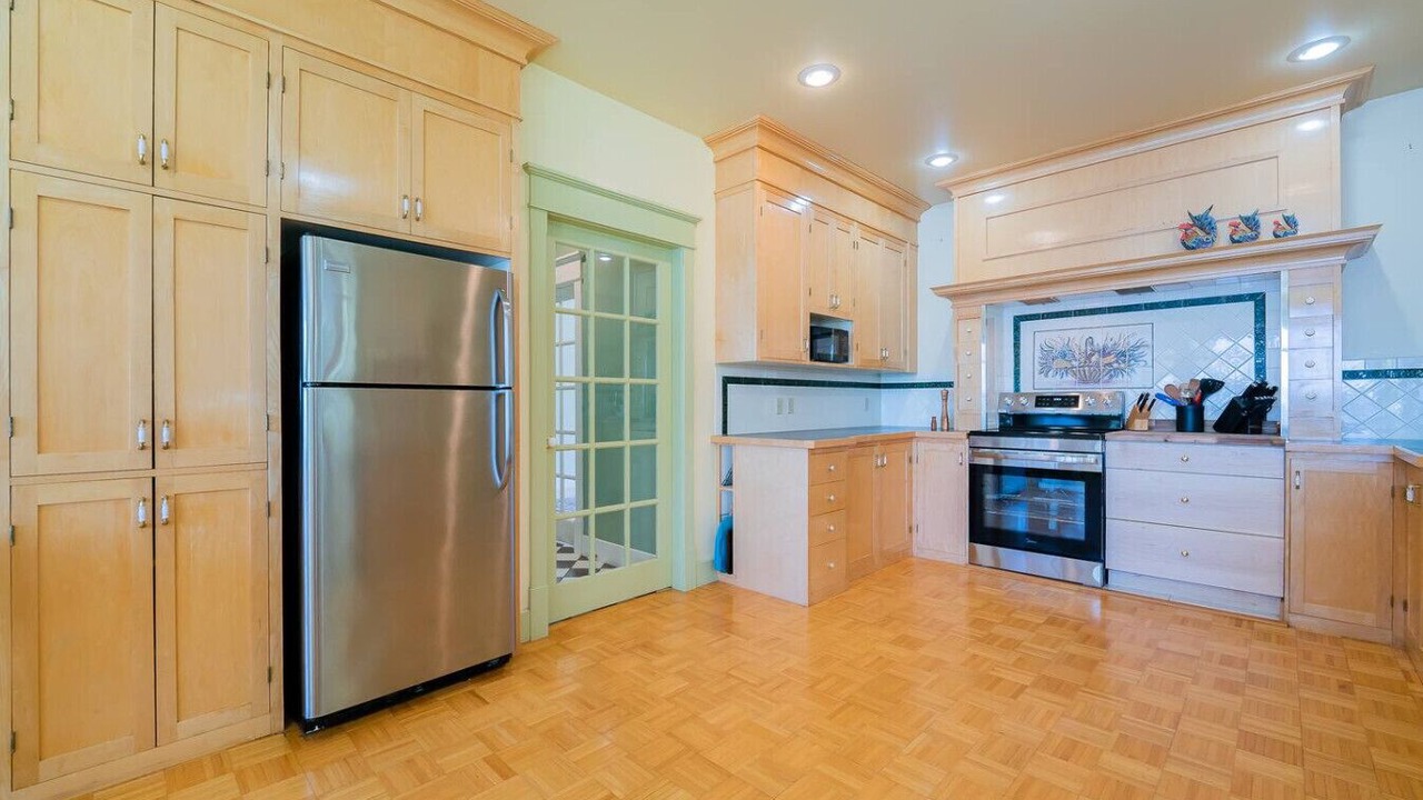 Photo of Kitchen in Beachcomber