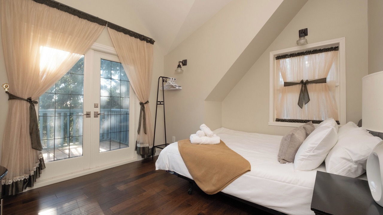 Photo of Bedroom in Dunbar