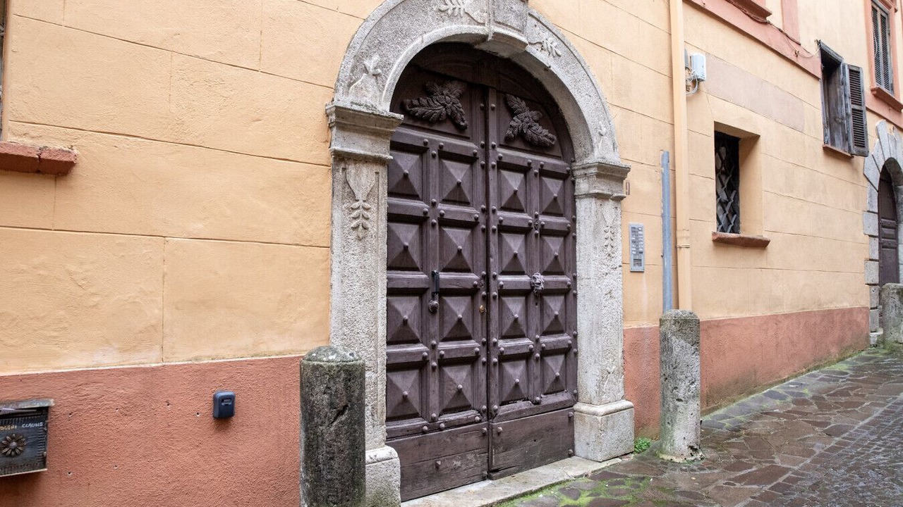 Photo of Outdoor in Supino