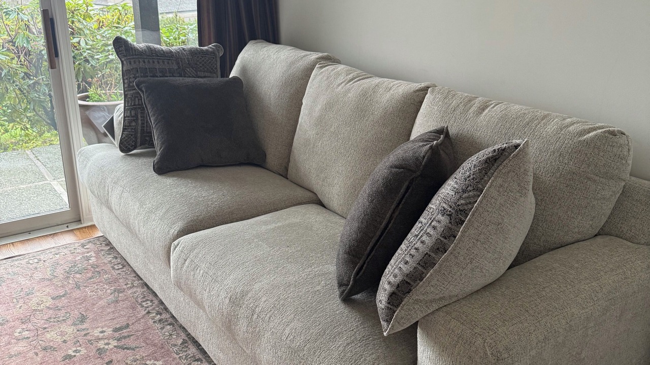 Photo of Livingroom in West Point Grey