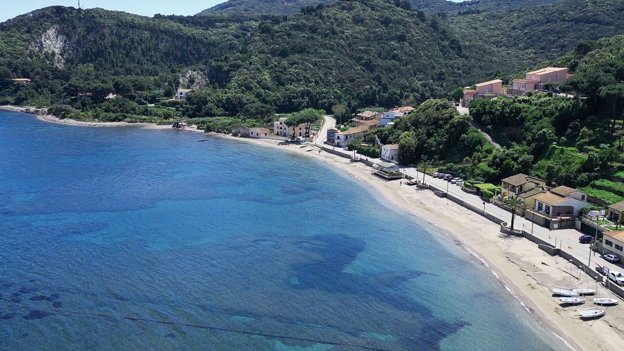 Photo of Others in Cavo