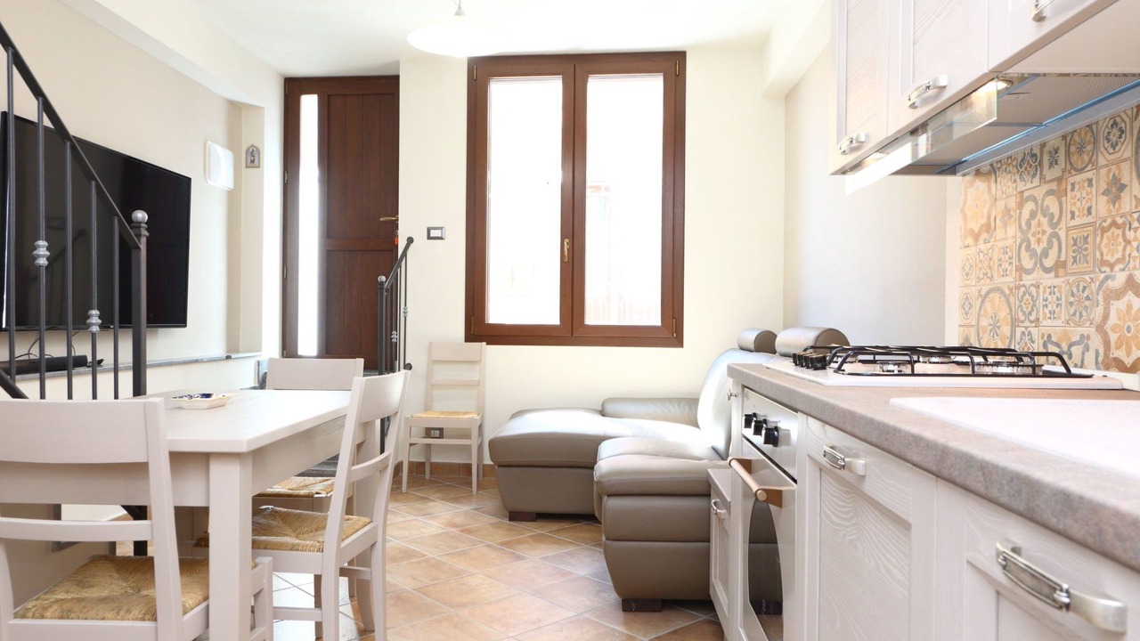 Photo of Livingroom in Old Town