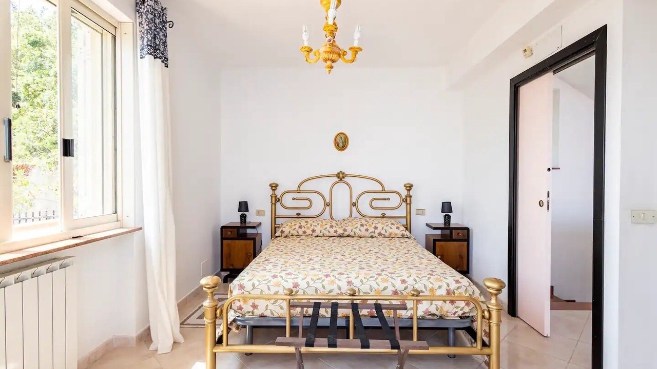 Photo of Bedroom in Naso