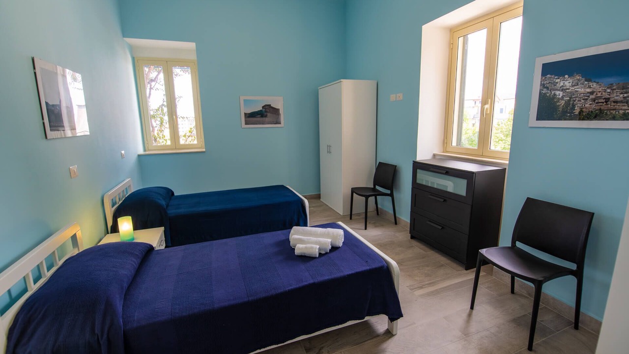 Photo of Bedroom in Patti