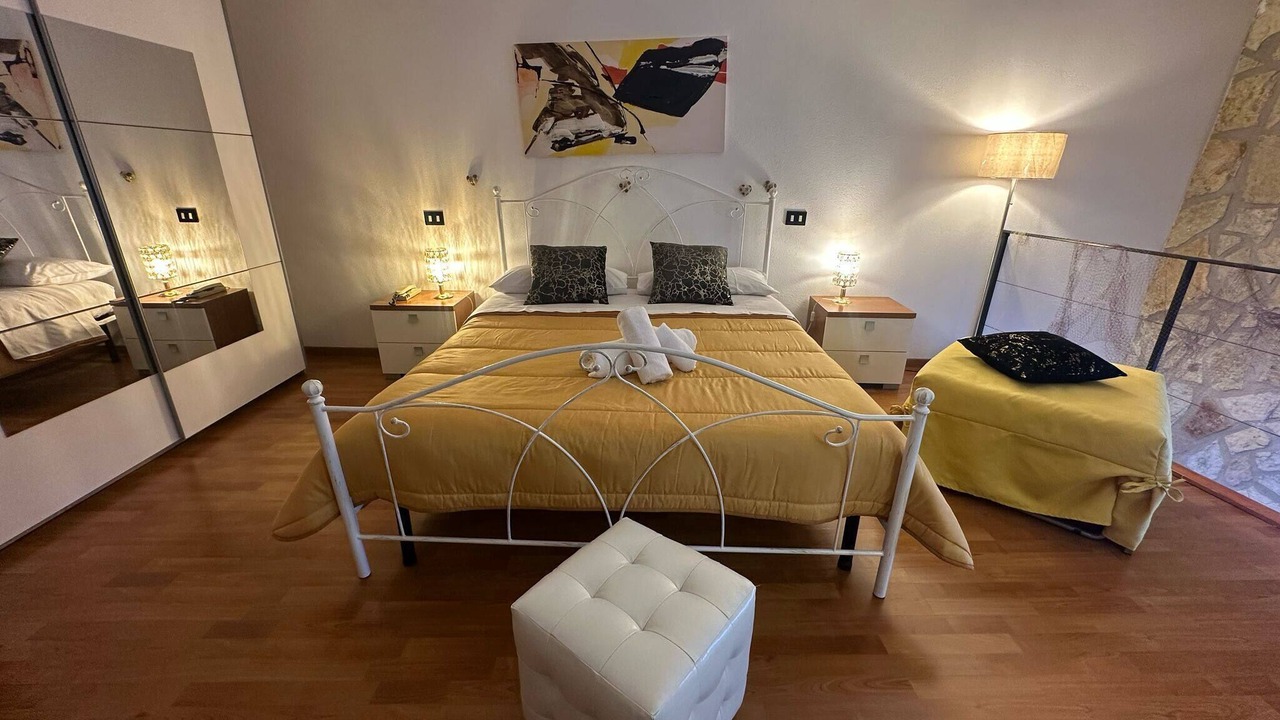 Photo of Bedroom in Trapani City Centre