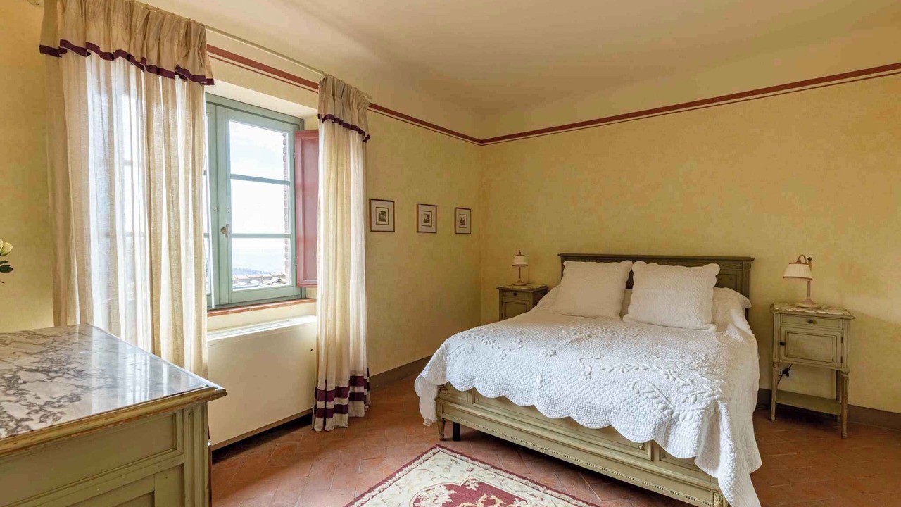 Photo of Bedroom in Montalcino