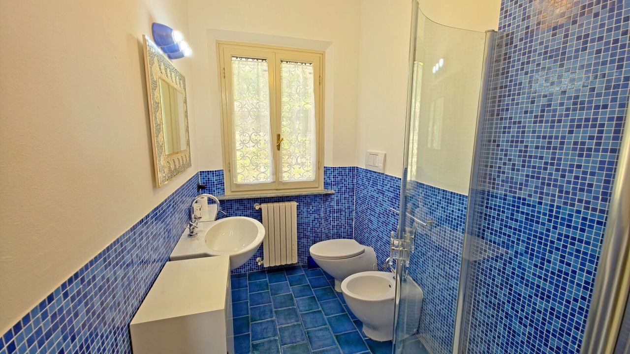 Photo of Bathroom in Pietrasanta