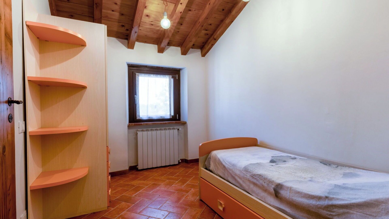 Photo of Bedroom in Subbiano