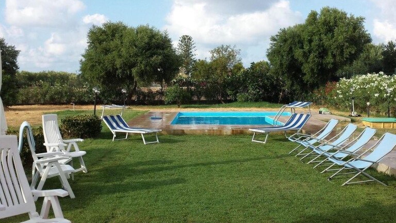 Photo of Others in Cinisi