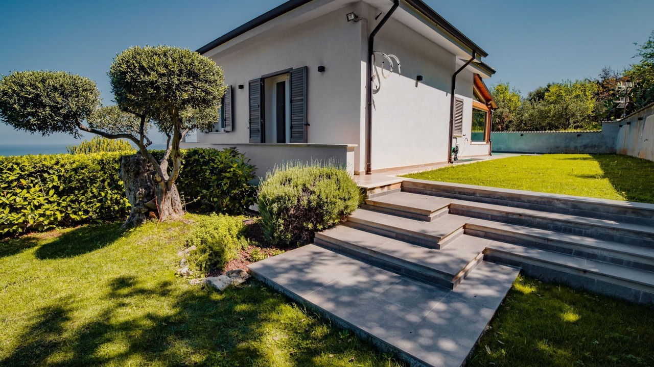 Photo of Outdoor in Carini