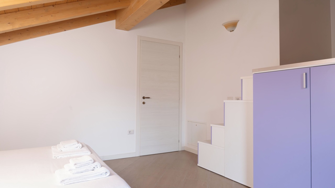 Photo of Bedroom in Tola