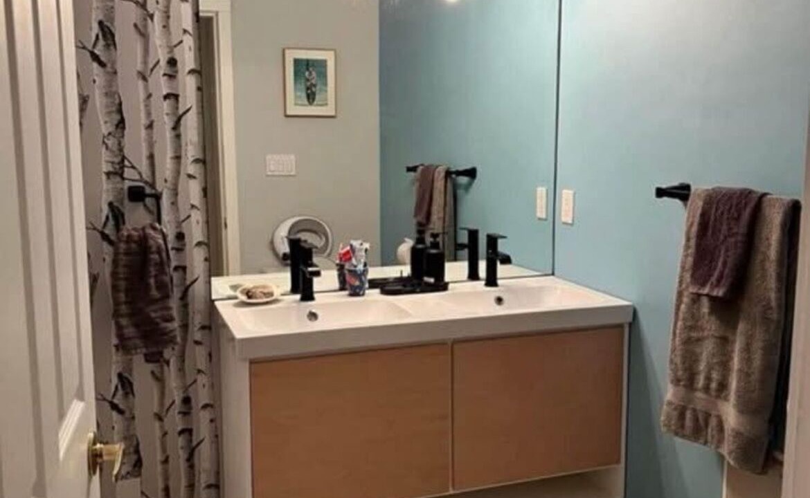 Photo of Bathroom in Fanny Bay