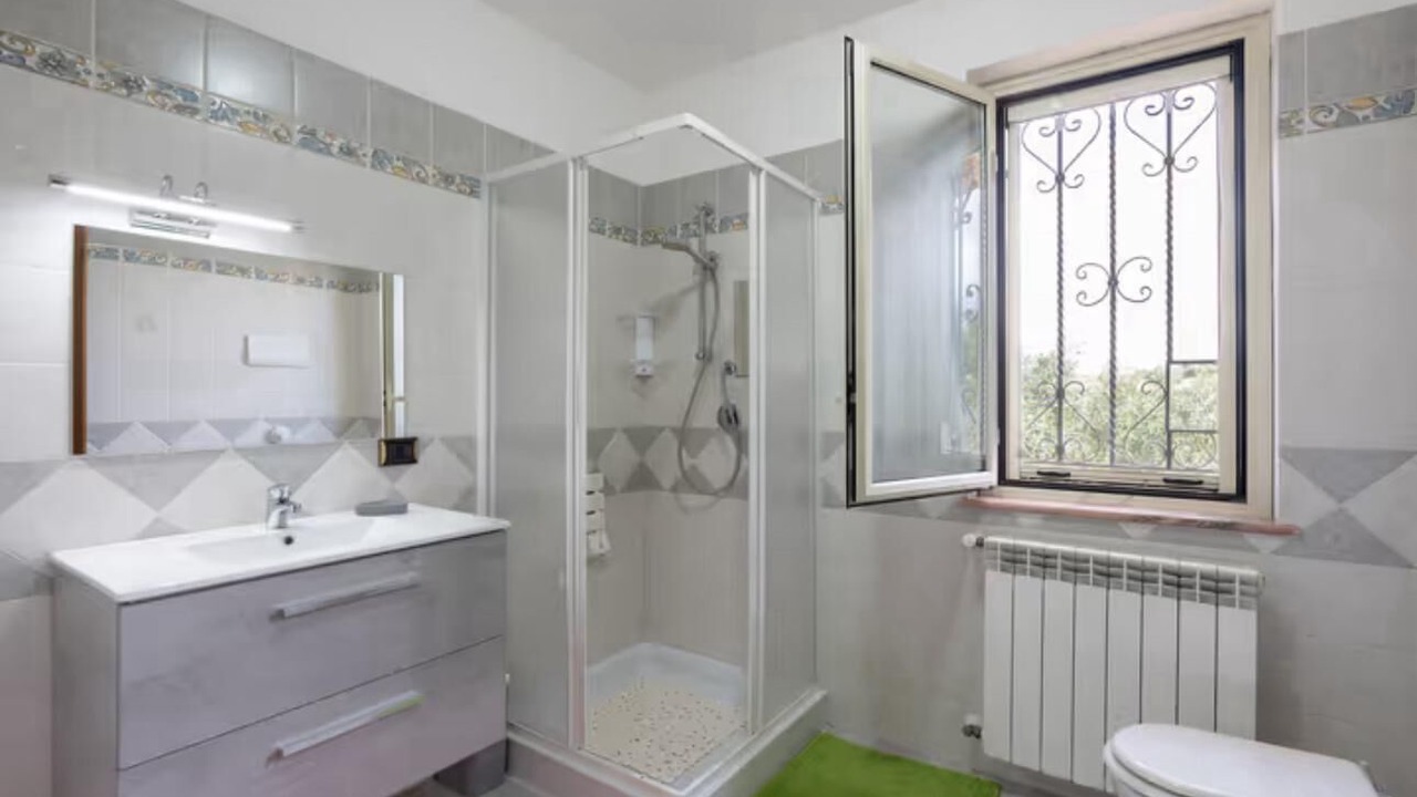 Photo of Bathroom in Partinico