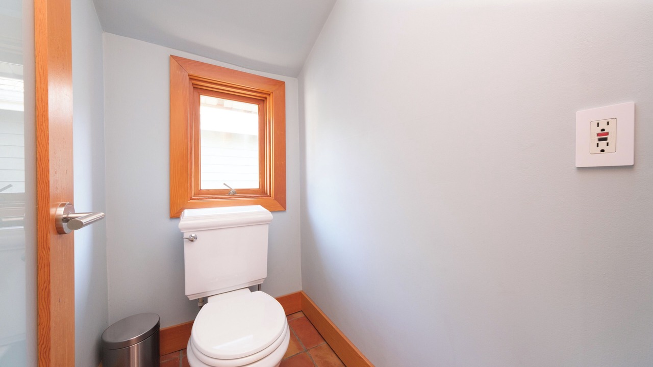 Photo of Bathroom in Riley Park