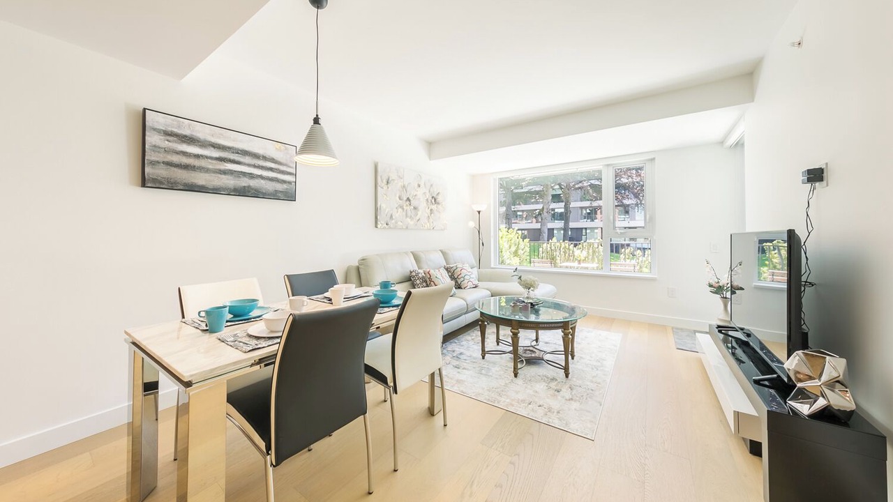 Photo of Livingroom in Kerrisdale