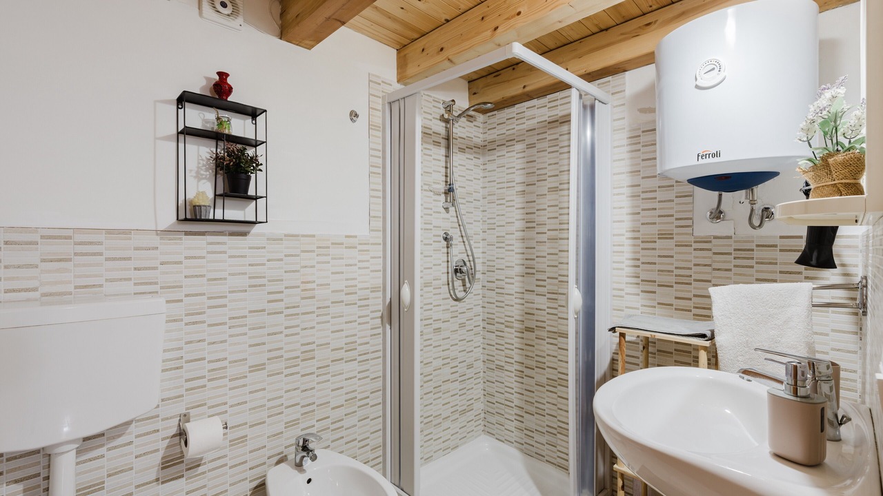 Photo of Bathroom in Calatafimi
