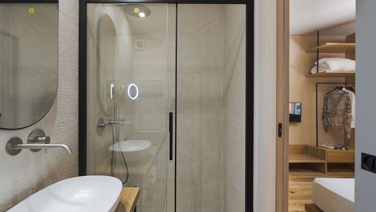 Photo of Bathroom in Linguaglossa