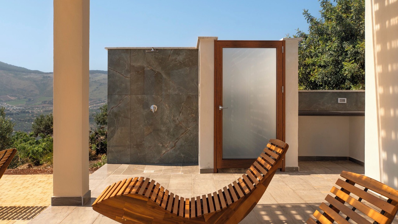 Photo of Patio Balcony in Scopello