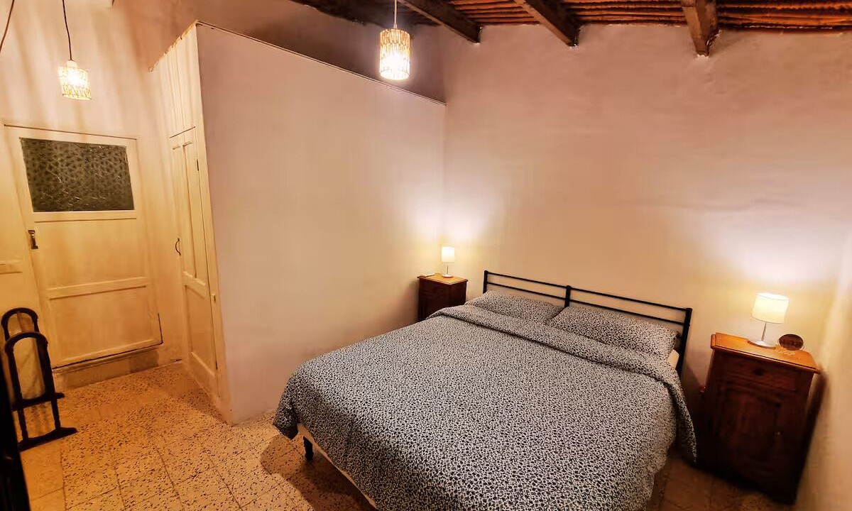 Photo of Bedroom in Noto Historic Centre