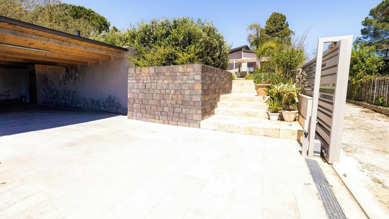 Photo of Outdoor in Partanna