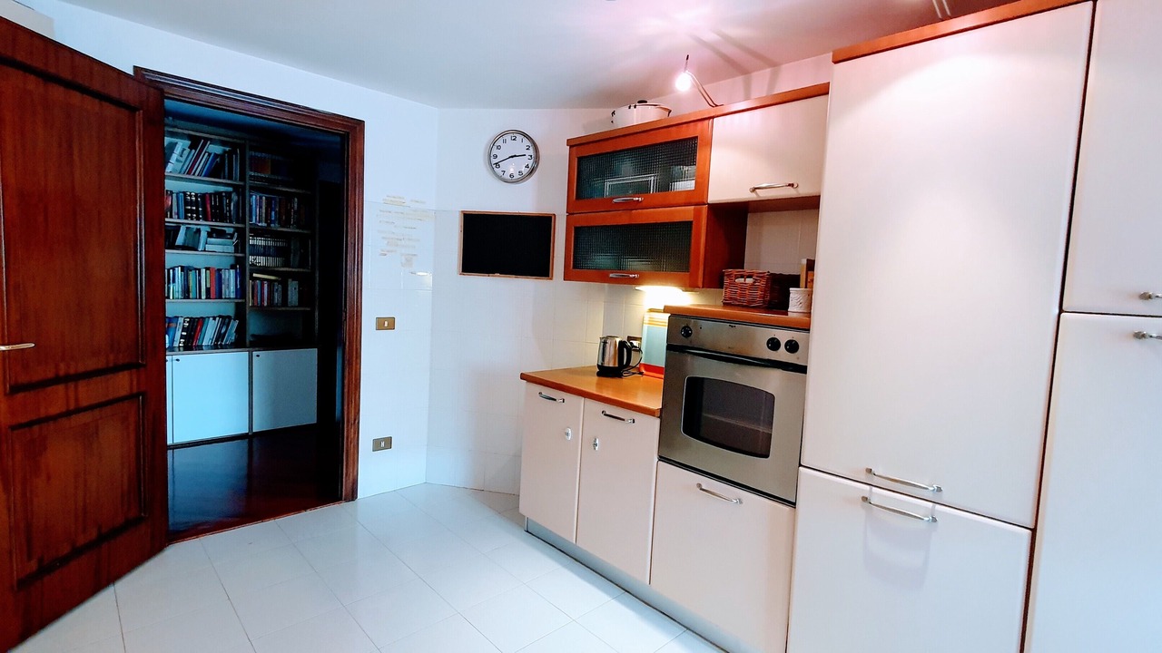 Photo of Kitchen in Zona XIX Casal Morena