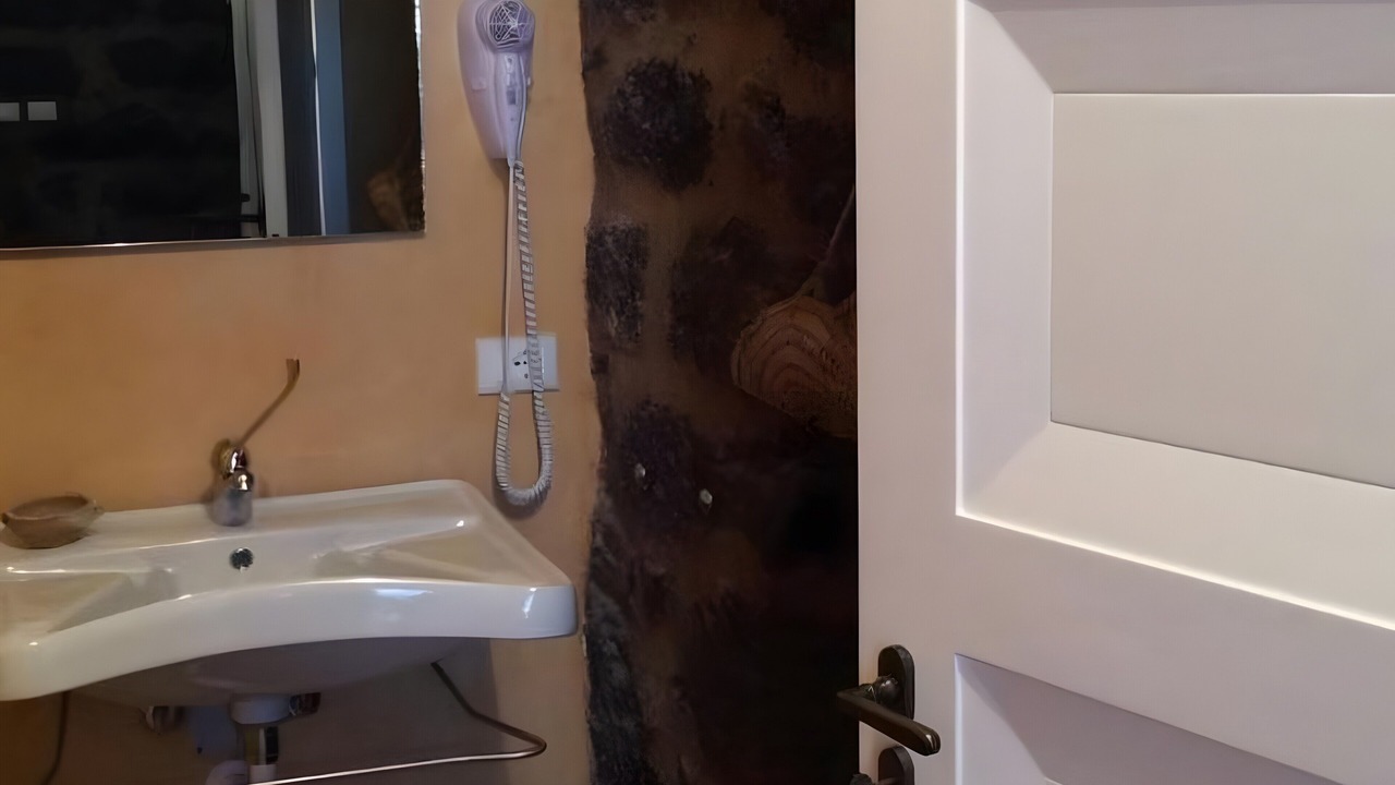 Photo of Bathroom in Pantelleria