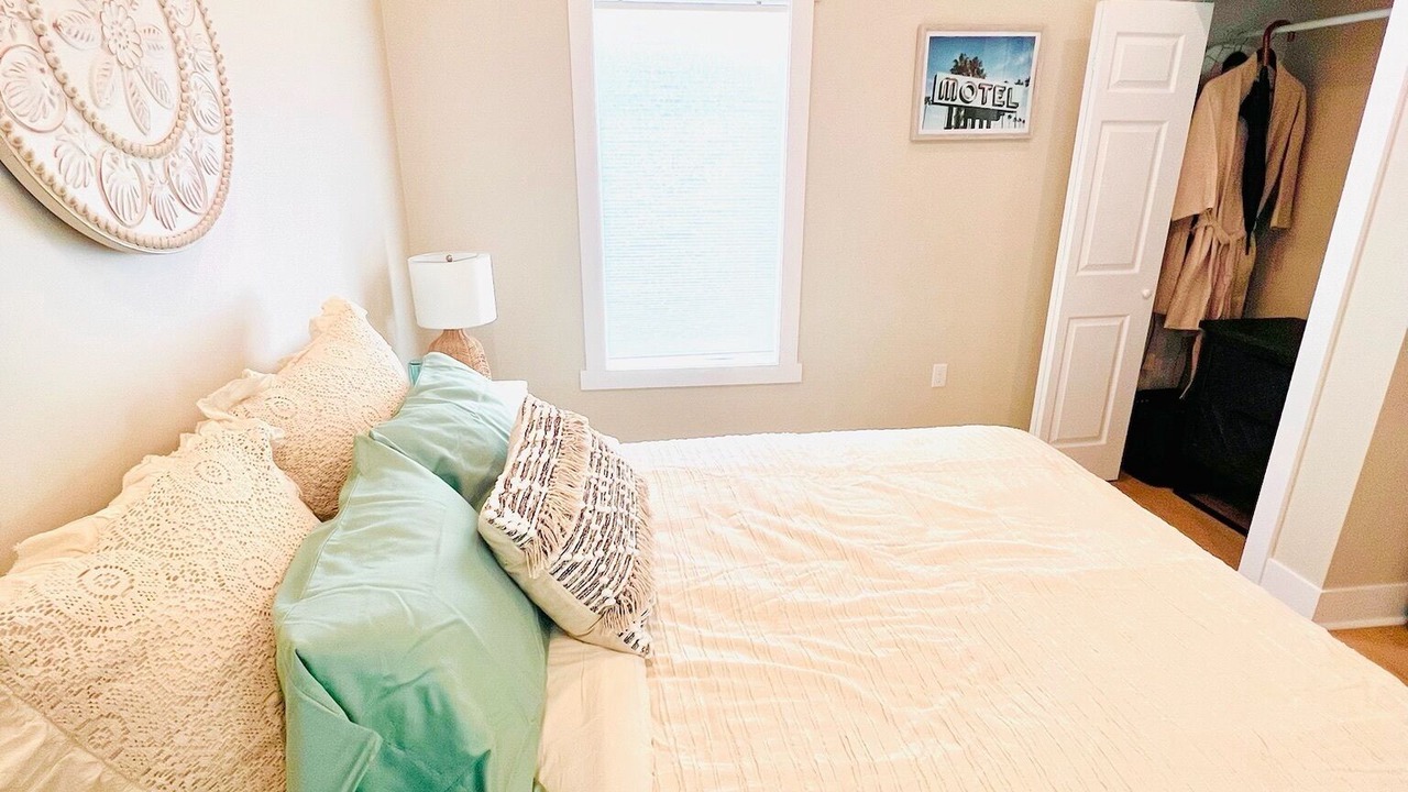 Photo of Bedroom in Italy Cross