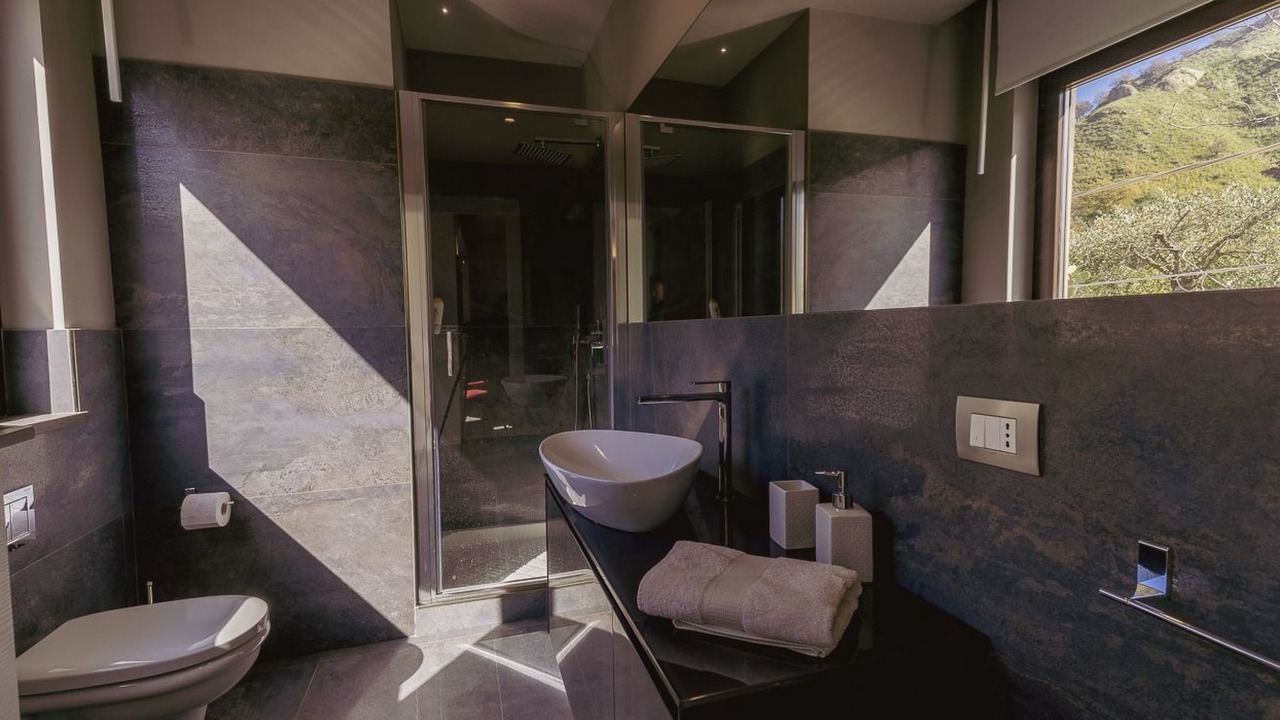 Photo of Bathroom in Mitogio