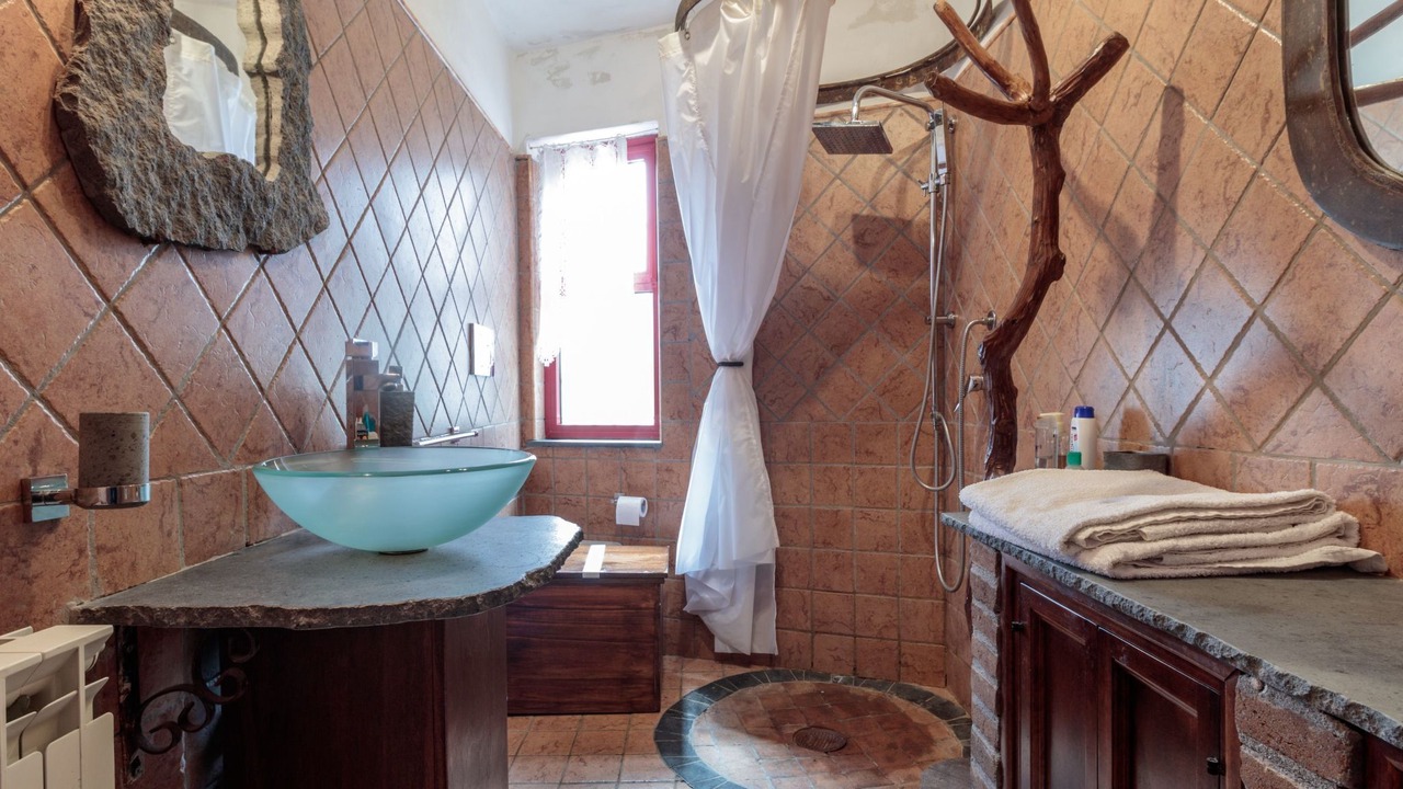 Photo of Bathroom in Piedimonte Etneo
