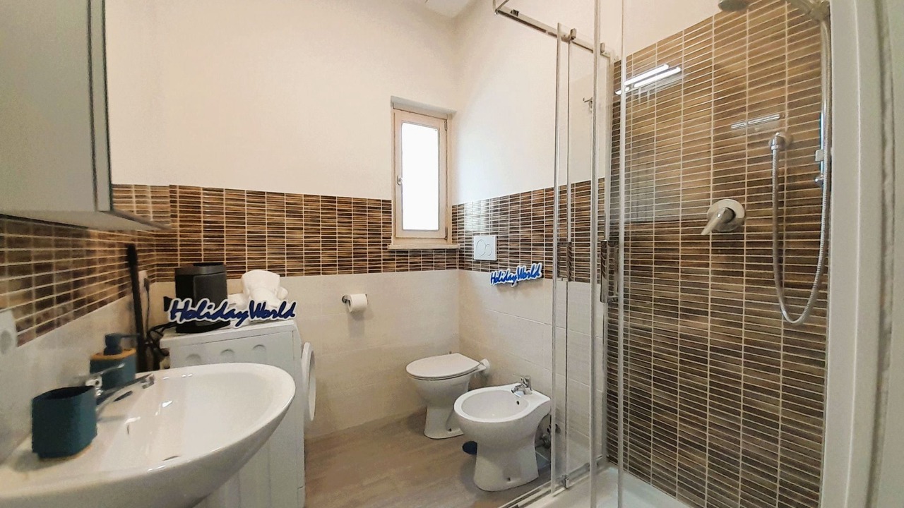 Photo of Bathroom in Zona XVI Torrenova