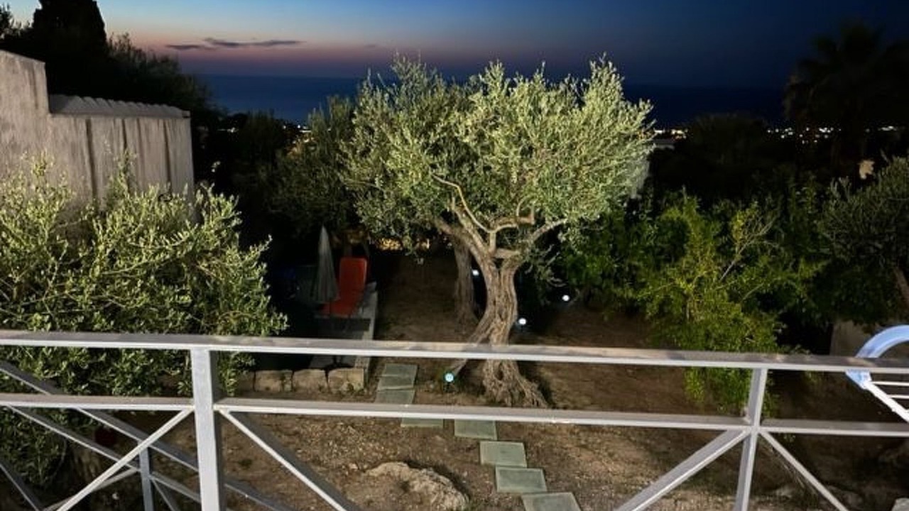 Photo of Others in Paparella