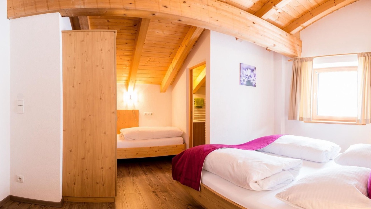 Photo of Bedroom in Lappago