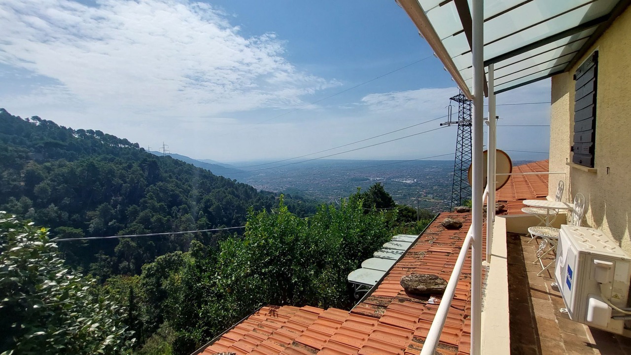 Photo of Others in Strettoia