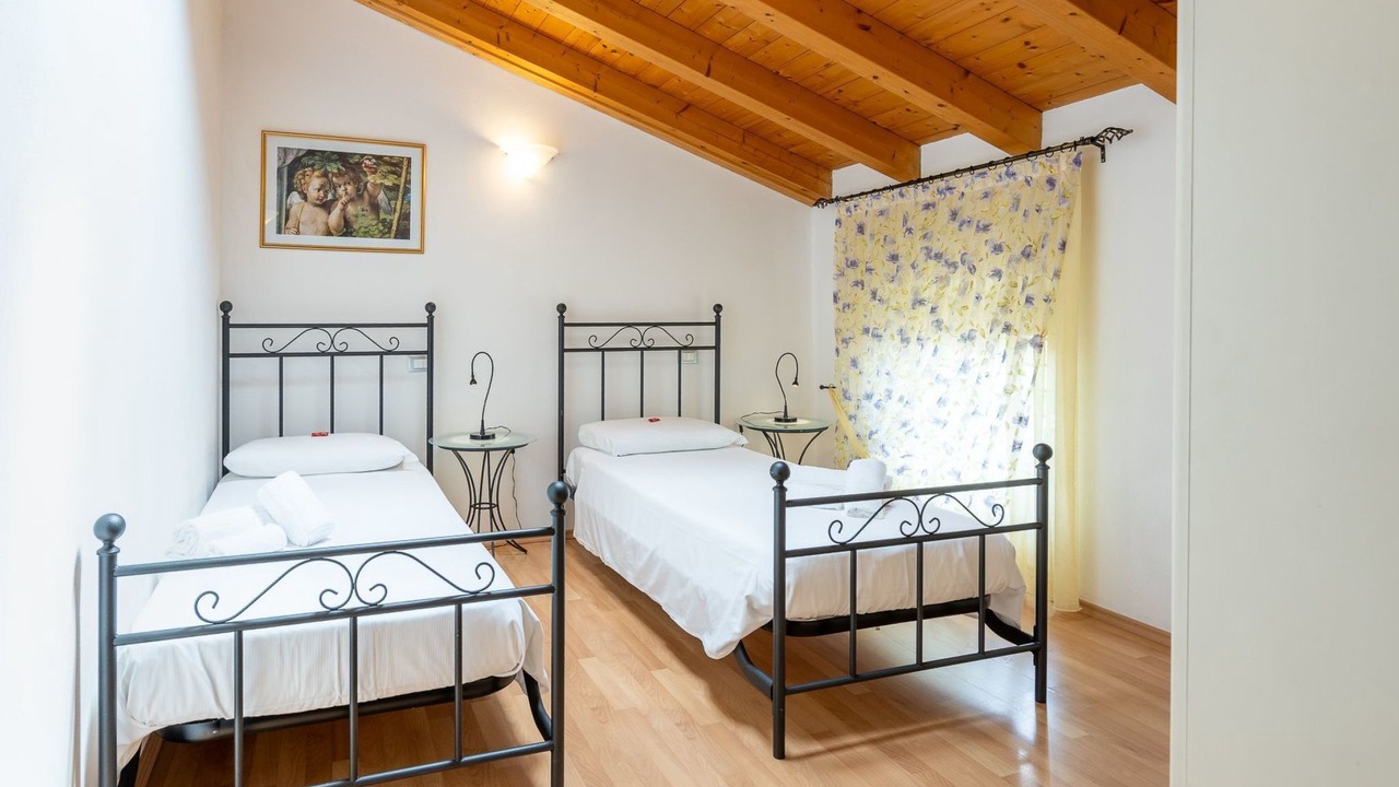 Photo of Bedroom in Valeggio sul Mincio