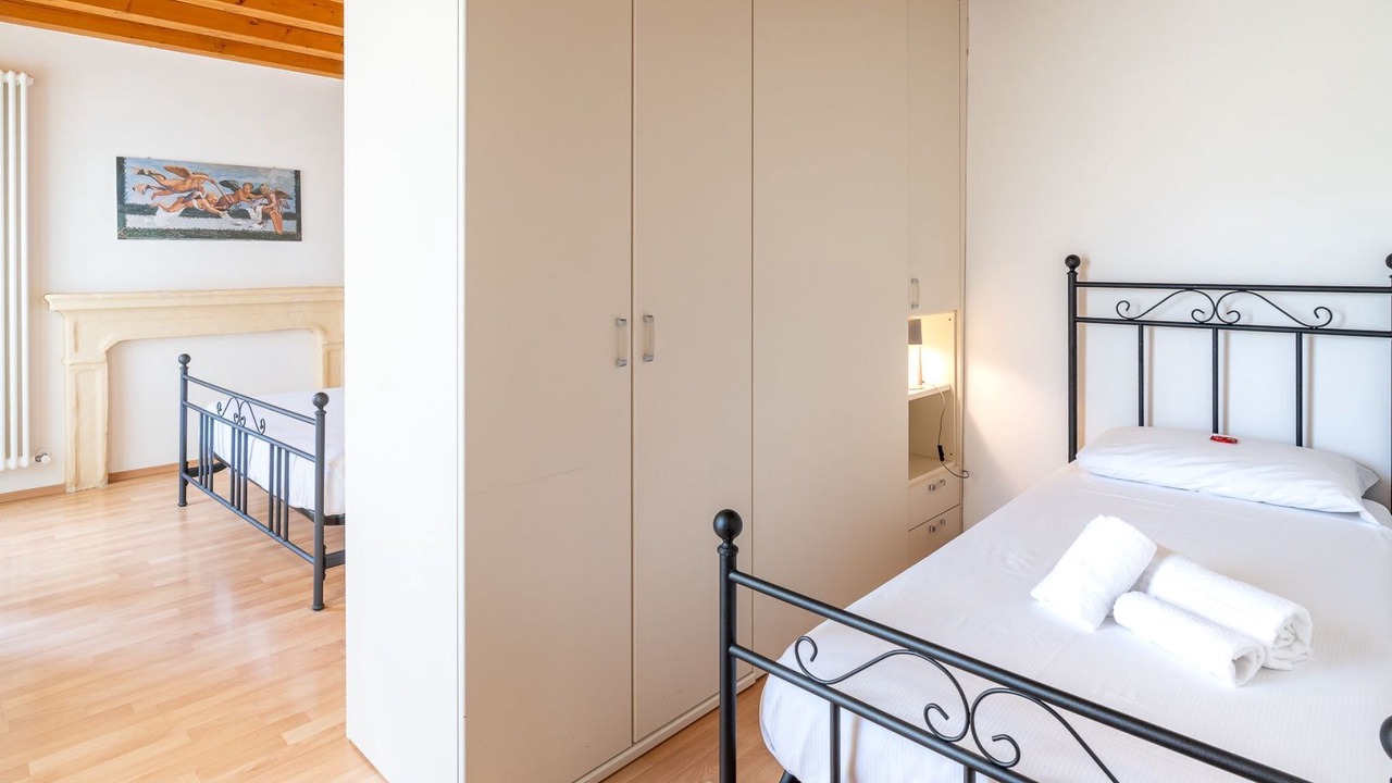 Photo of Bedroom in Valeggio sul Mincio