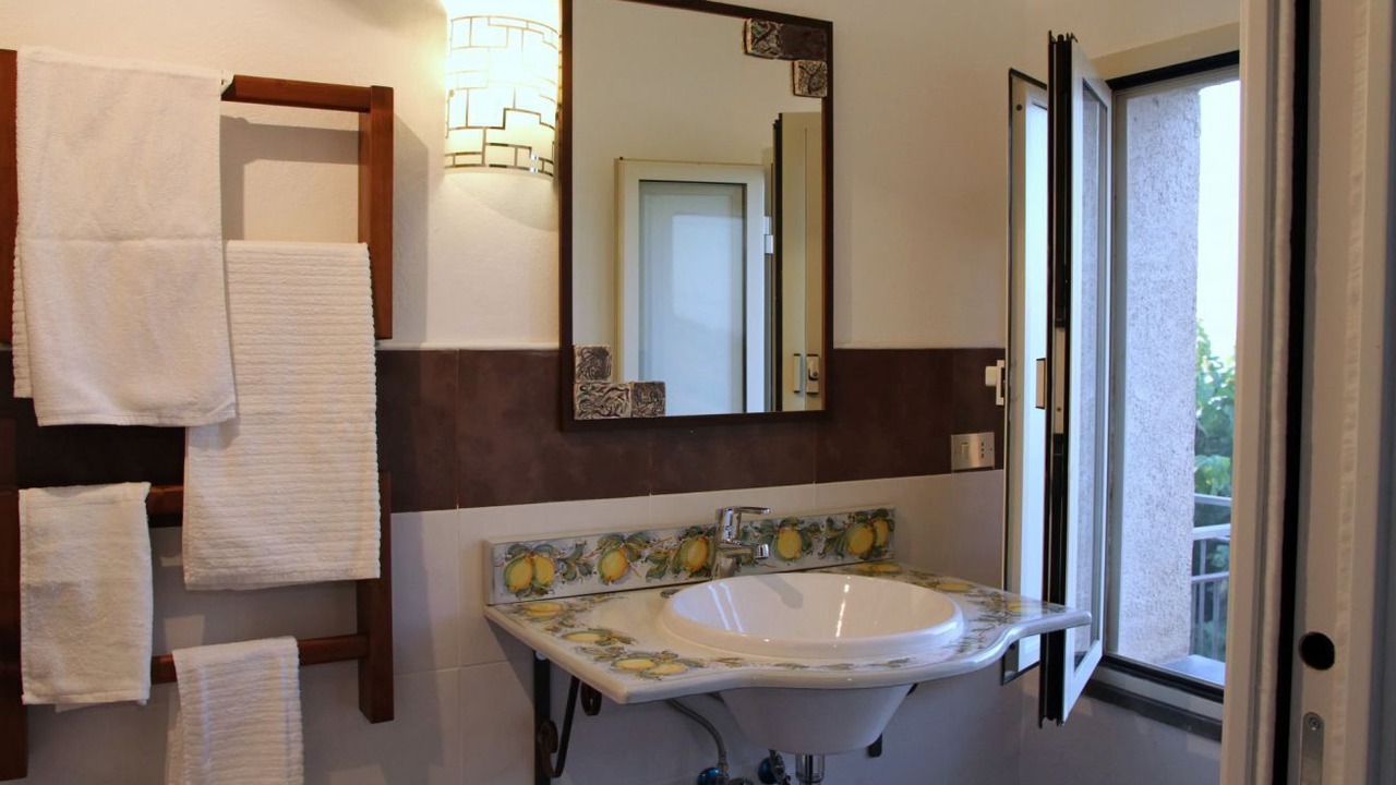 Photo of Bathroom in Santo Stefano di Camastra