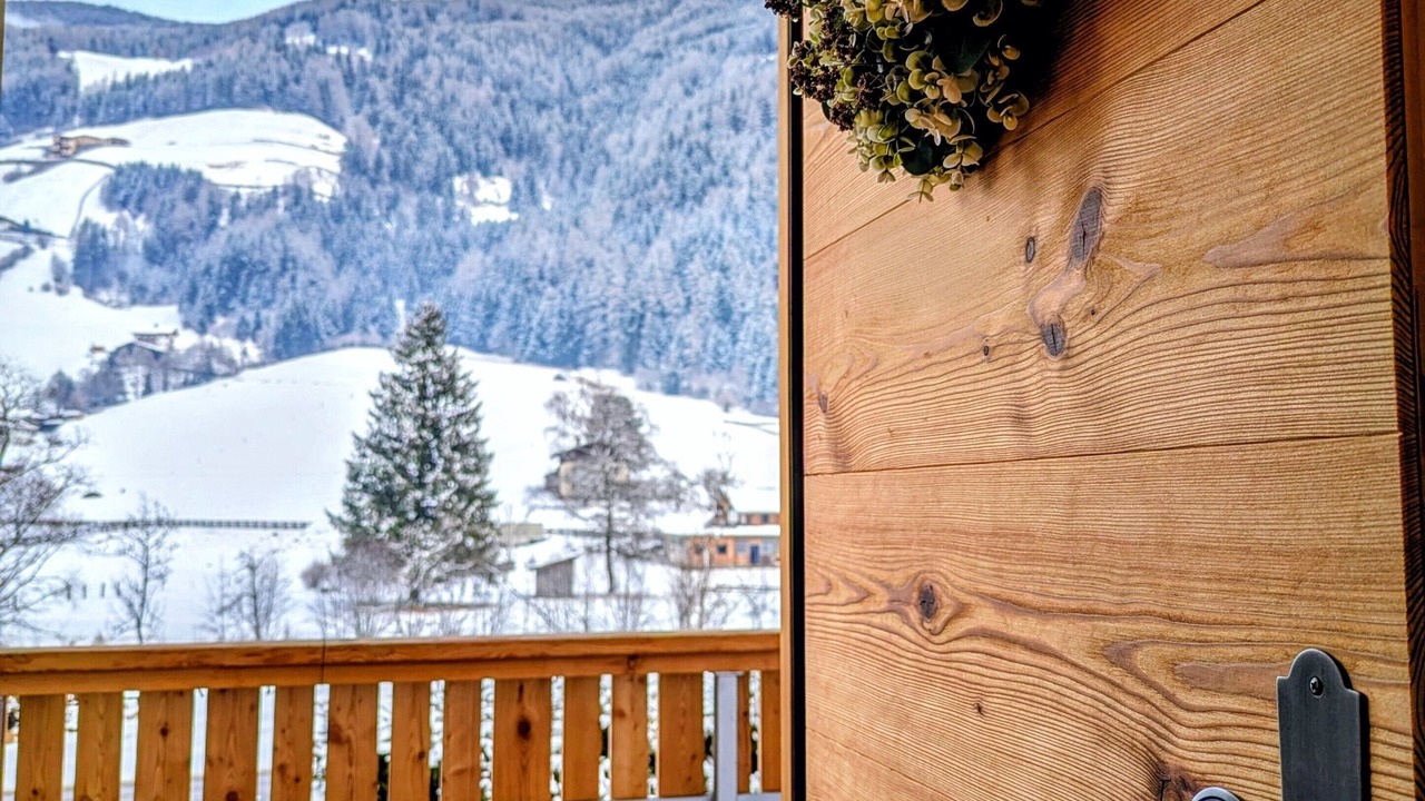 Photo of Outdoor in Lutago