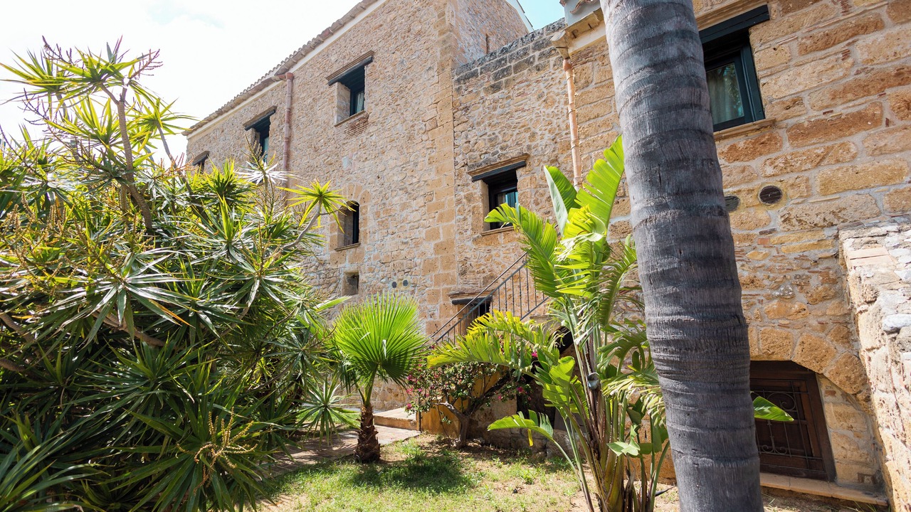 Photo of Outdoor in Carini