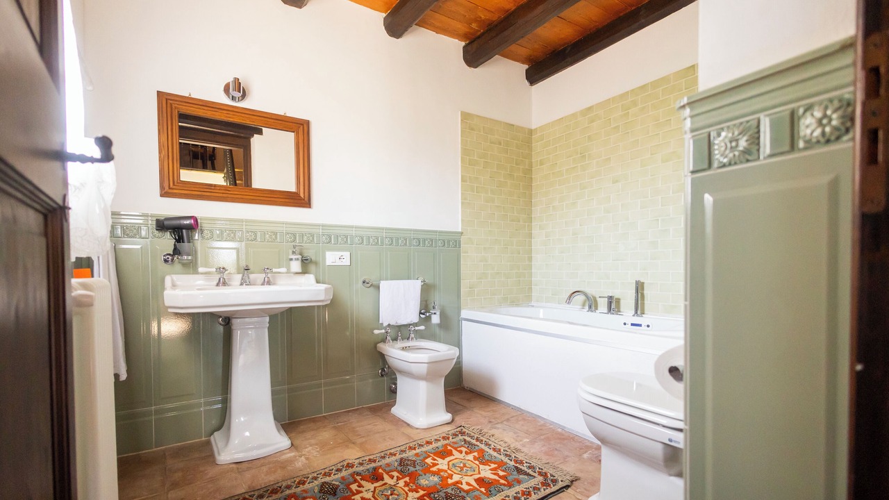 Photo of Bathroom in Carini