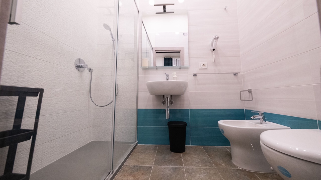 Photo of Bathroom in Quartieri Spagnoli