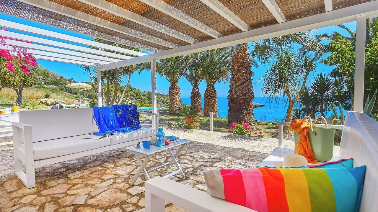 Photo of Patio Balcony in Scopello
