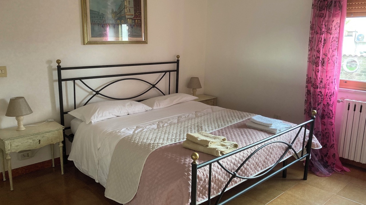 Photo of Bedroom in Albano Laziale
