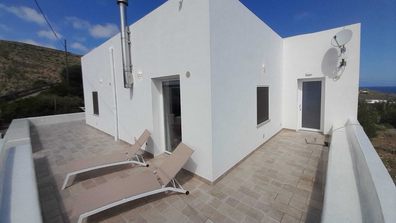 Photo of Patio Balcony in Pantelleria